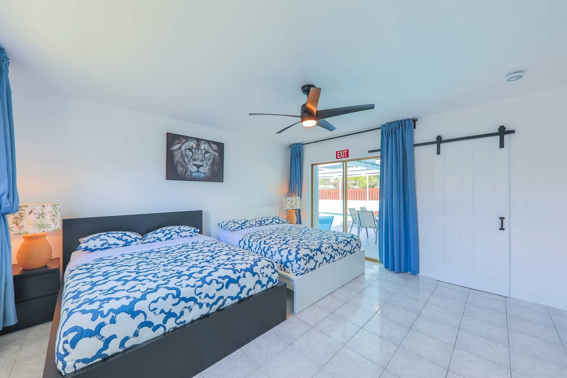 3 bedrooms, iron/ironing board, travel crib, free WiFi