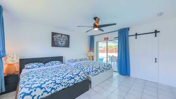 3 bedrooms, iron/ironing board, travel crib, free WiFi