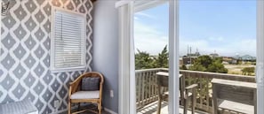 Interior - Isle Be Sea'n You (Rodanthe)