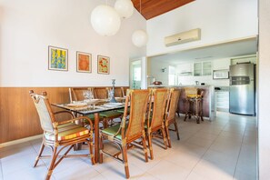 Deluxe House, 5 Bedrooms, Private Pool | Dining - Bz73 Geribá! Casa c/ piscina privativa 5 Suítes! (Búzios)
