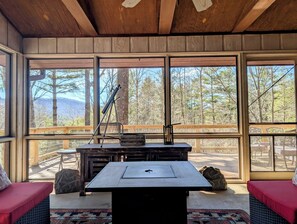 Interior - 4/2.5 Franklin, NC Mountain Meadows Retreat - Dog Friendly! (Franklin)