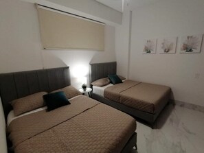 2 Schlafzimmer, Bügeleisen/Bügelbrett, WLAN, Bettwäsche