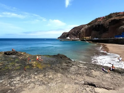 House Altos de GĂĄldar