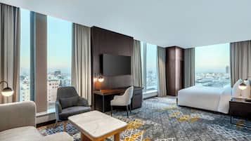 In-room safe, individually decorated, individually furnished, desk