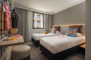 Room, 2 Twin Beds | Desk, laptop workspace, soundproofing, free WiFi - Moxy Nice (Nice)