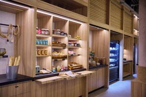 Restaurant - Moxy Nice (Nice)