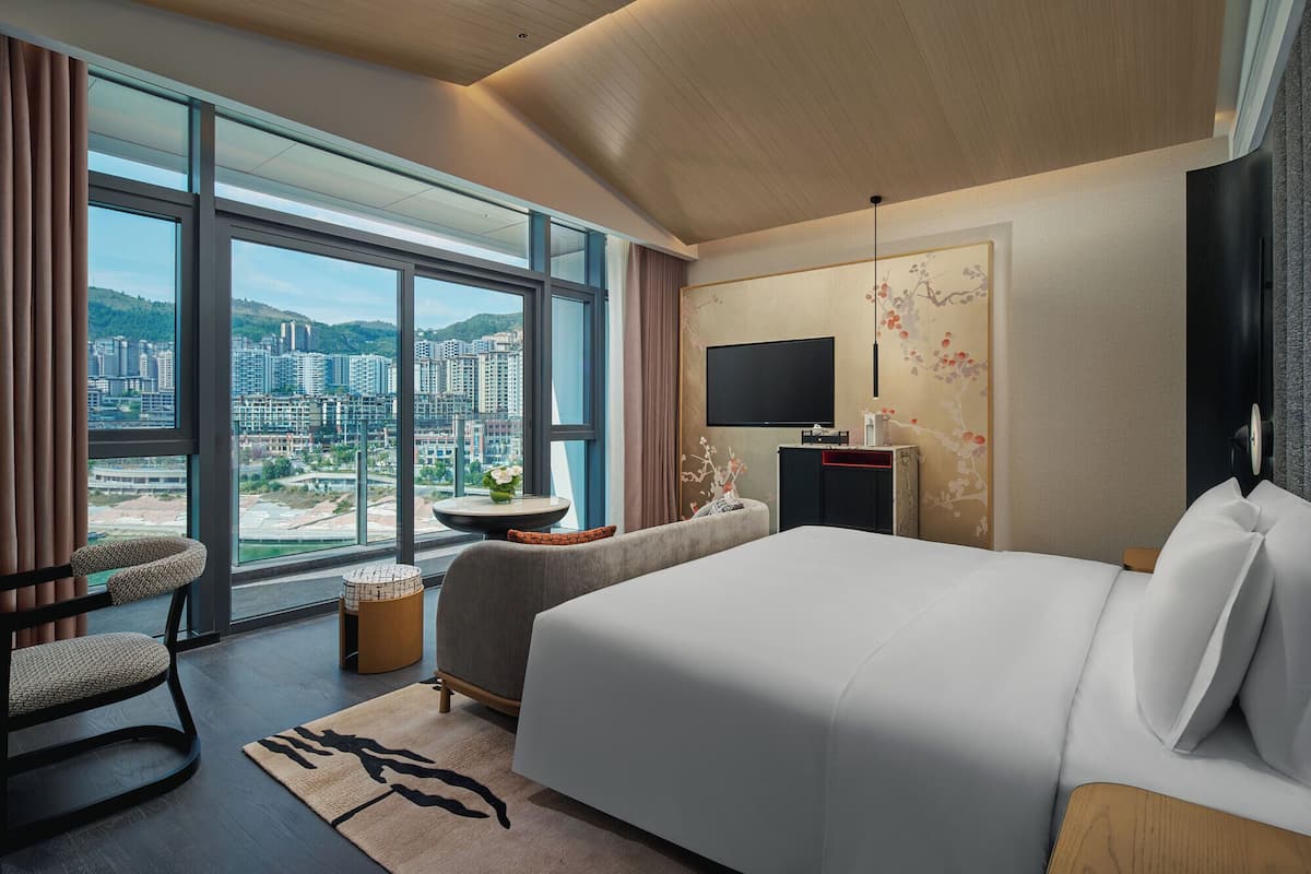 1 King Premium River View
