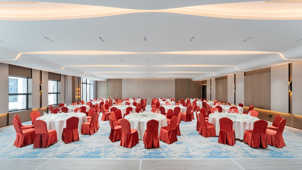 EVEN Wuhan Airport Zone by IHG photo 8