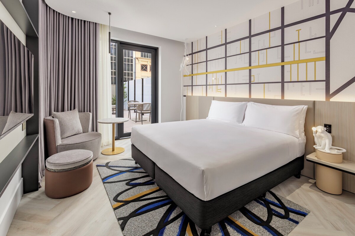 Standardzimmer, 1 King-Bett, Balkon, Stadtblick