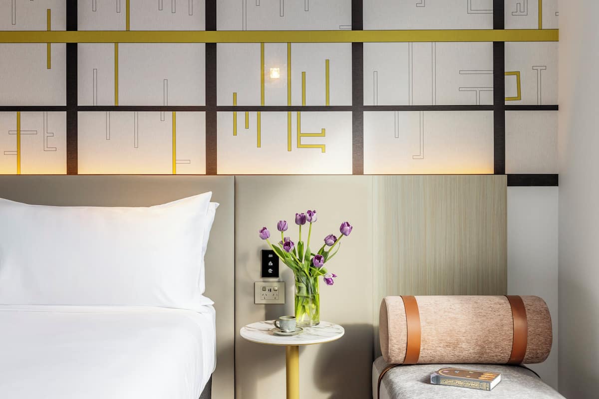 Kamar Standar, 1 Tempat Tidur King, pemandangan kota (High Floor) | Minibar, tempat tidur bayi gratis, Wi-Fi gratis, dan seprai linen