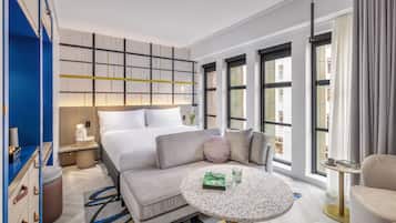 Premium kamer, 1 kingsize bed, uitzicht op de stad | Een minibar, gratis babybedden, gratis wifi, beddengoed