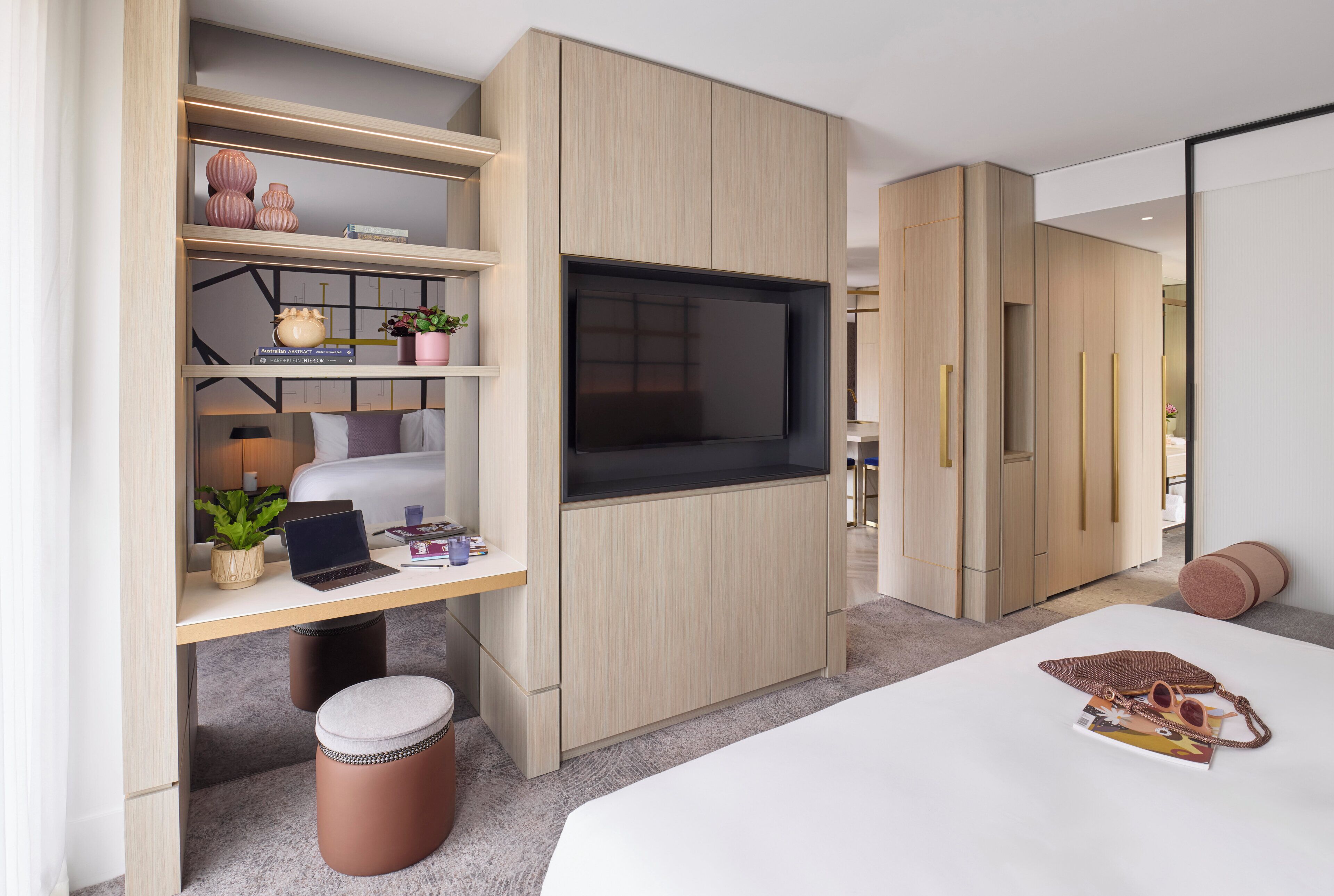 Minibar, cunas gratuitas, wifi gratis y ropa de cama 