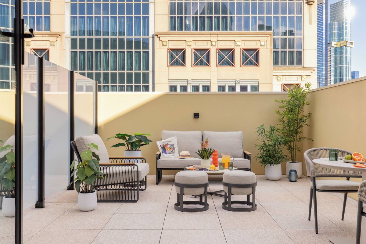 Premium-Zimmer, 1 King-Bett, Balkon, Stadtblick