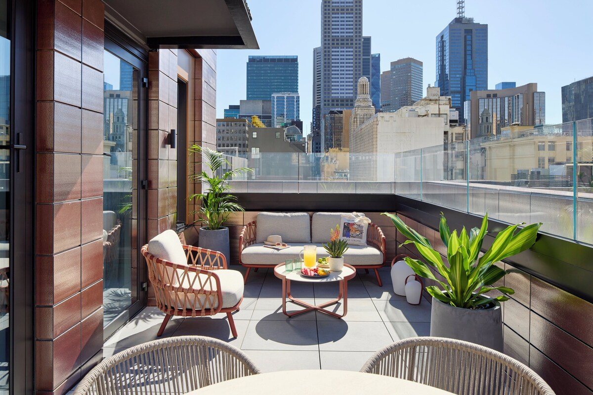 Hotel Indigo Melbourne Little Collins by IHG