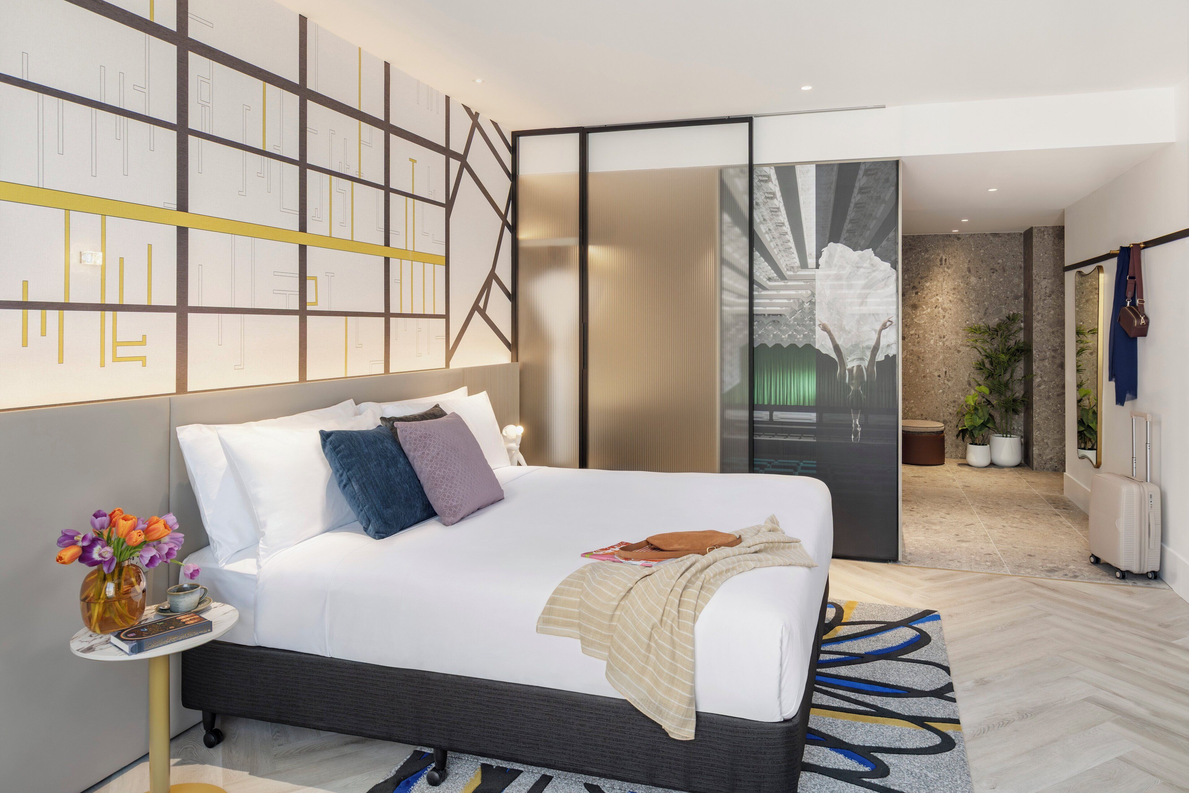 Minibar, free cots/infant beds, free WiFi, bed sheets