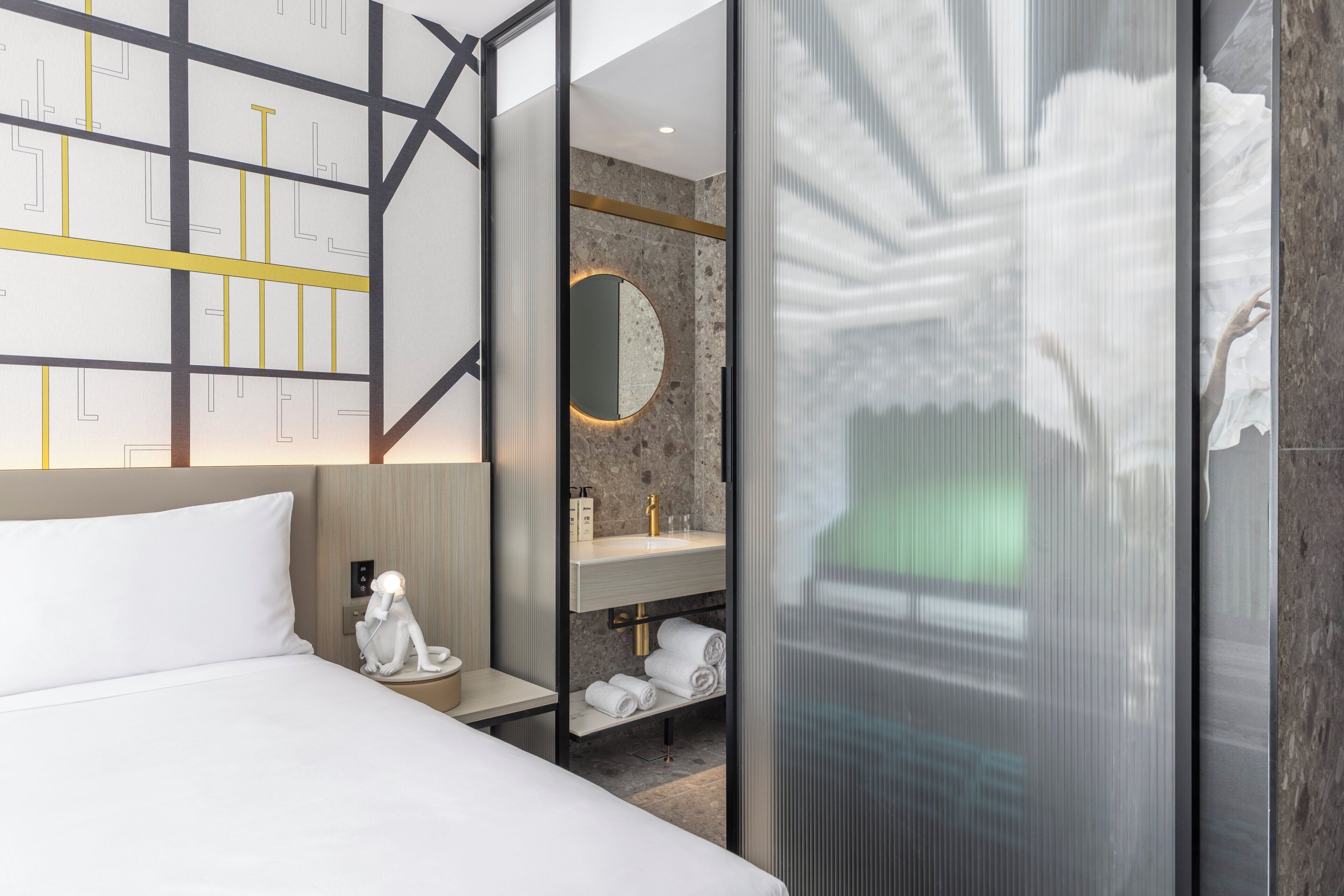 Minibar, free cots/infant beds, free WiFi, bed sheets