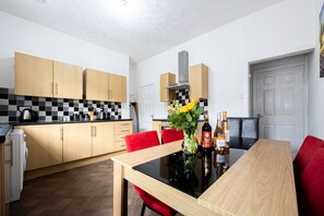 Dining - Barnes Street Terrace (Accrington, Lancashire, United Kingdom)