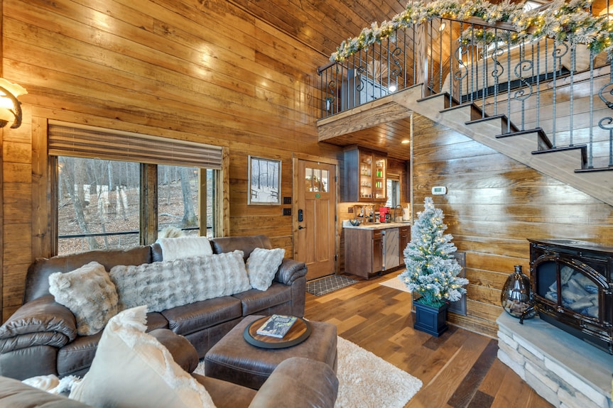Couple's Getaway In Stoney Creek At Wintergreen! - Wintergreen, VA