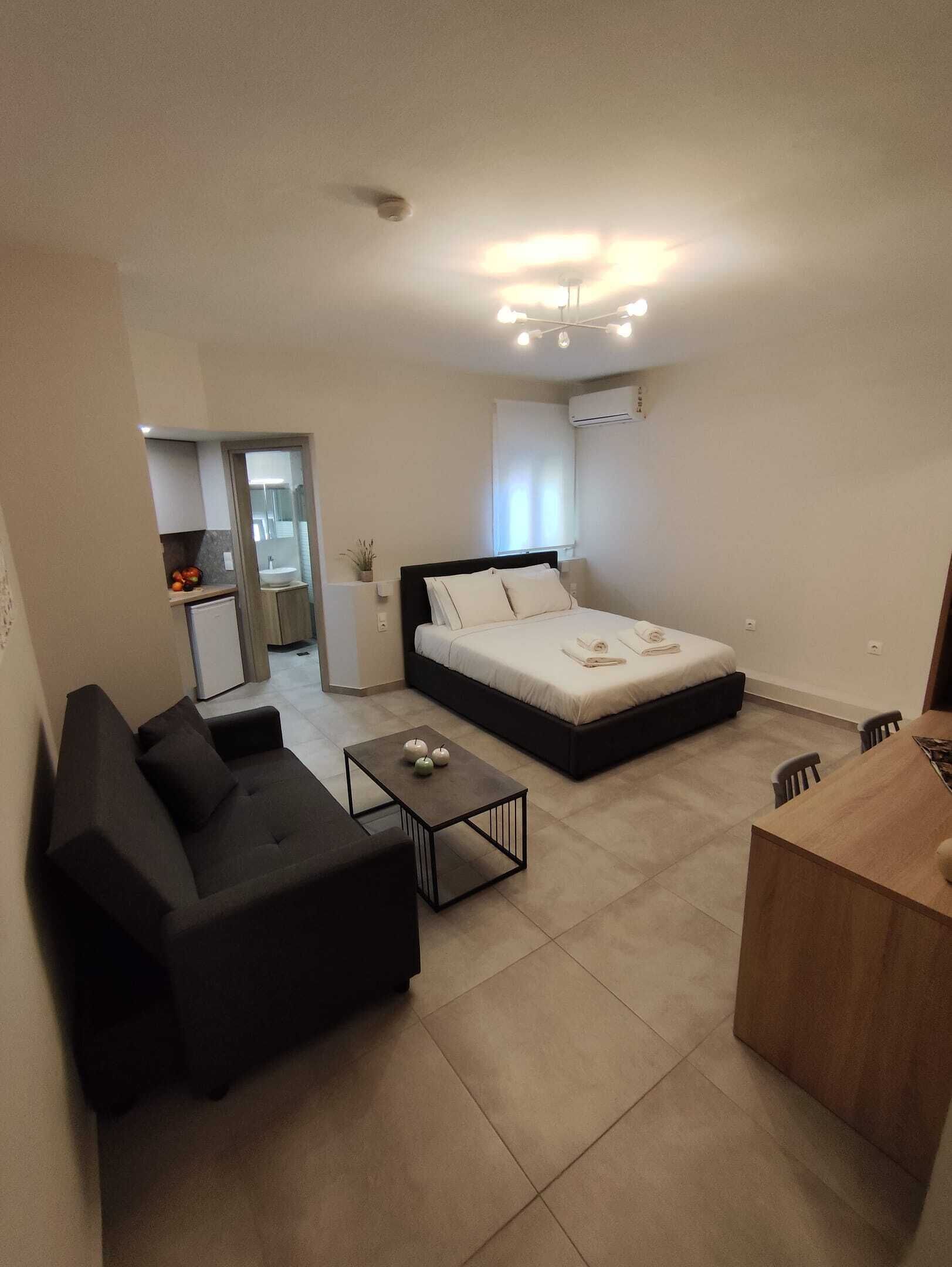 1 chambre, bureau, fer et planche à repasser, Wi-Fi gratuit