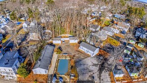 Front of property - Marvin Gardens Motel (Old Orchard Beach)