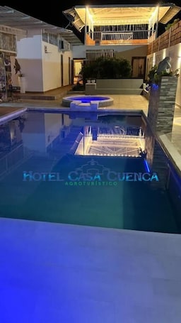 2 outdoor pools. Hotel Casa Cuenca