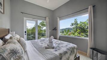 8 habitaciones, tabla de planchar con plancha, wifi y ropa de cama