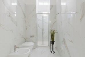 Bathroom - New Elegance suites (Oristano)
