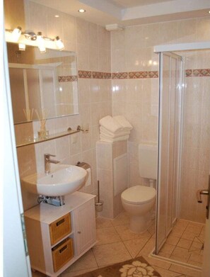 Ferienhaus | Badezimmer