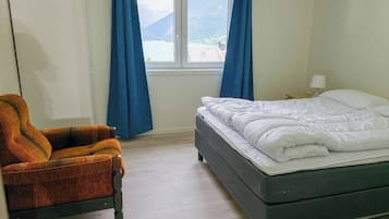 2 chambres, fer et planche Ă  repasser, Wi-Fi, draps fournis