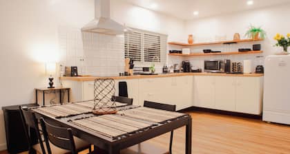 Spacious & Cozy Apartment in enjoyable Daly City with AC, WiFi