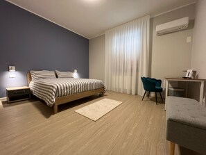 Standard Room | In-room safe, iron/ironing board, free WiFi - Turums B&B (Castellammare del Golfo)