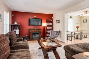 Fernseher, Videospiele, Arbeitsbereiche