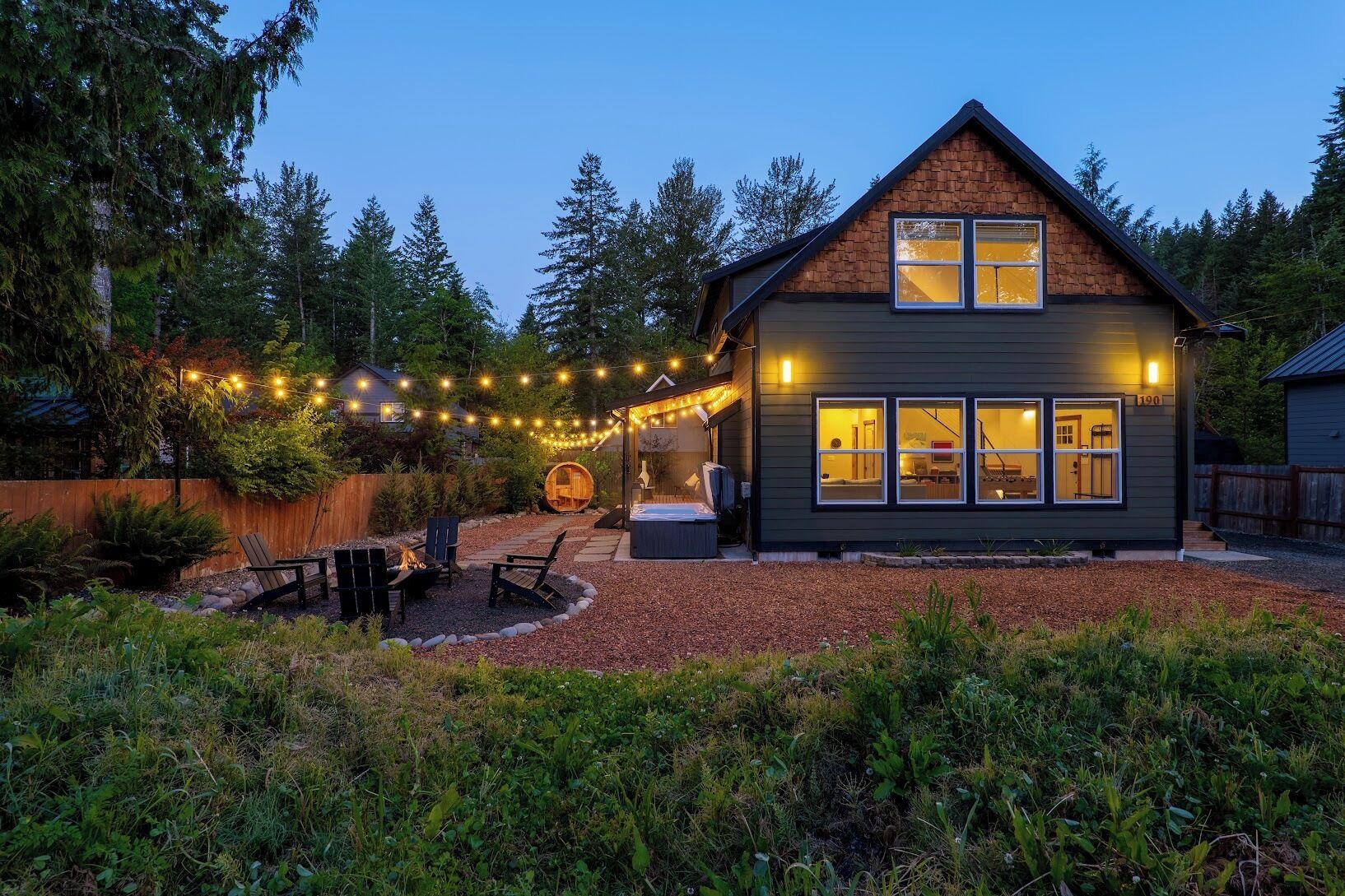 Twinkle-Lit Retreat | Hot tub, sauna & fireside evenings