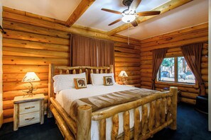 4 Schlafzimmer, Schreibtisch, Reisekinderbett, kostenloses WLAN