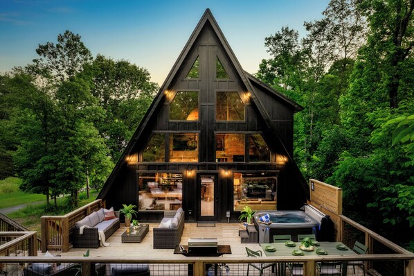 屋外ダイニングエリア