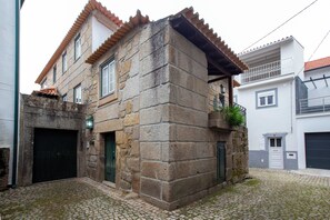 Maison, 4 chambres, fumeurs, balcon | Extérieur