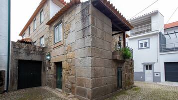 Rumah, 4 kamar tidur, Boleh Merokok, balkon | Eksterior