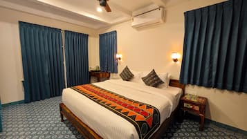 Comfort Double Room, Garden View | Fan