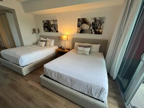 1 bedroom, desk, iron/ironing board, WiFi