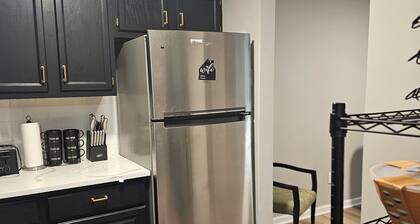 Family-Friendly 4BR Home in Elkton - AC, High-Speed WiFi & Relaxing Vibes