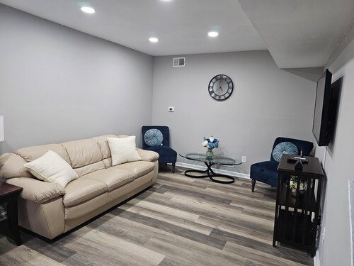 Family-Friendly 4BR Home in Elkton - AC, High-Speed WiFi & Relaxing Vibes
