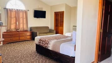 Desk, iron/ironing board, free WiFi, bed sheets