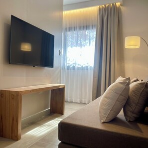 Comfort Apartment | Living area - Park Apartment by Vilvey Turismo (Mendoza)