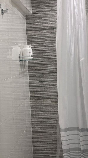 Comfort Apartment | Bathroom -  Park Apartment by Vilvey Turismo (Mendoza)