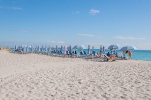 Vlak bij het strand