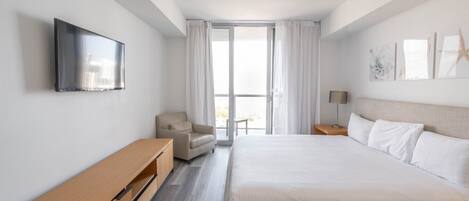 1 chambre, bureau, fer et planche à repasser, Wi-Fi