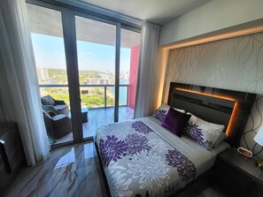 2 slaapkamers, een bureau, een strijkplank/strijkijzer, wifi