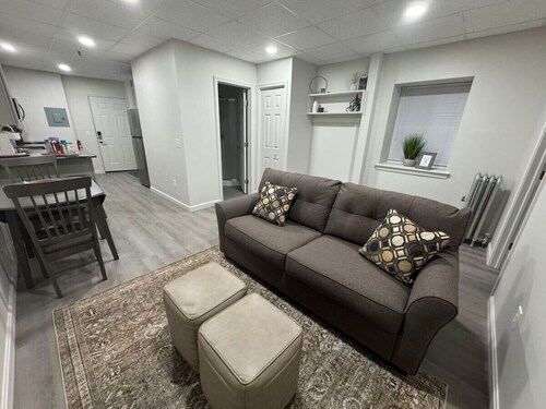 Stylish 1BR at The Blend