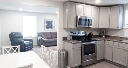 Sleek & Contemporary 2BR Getaway