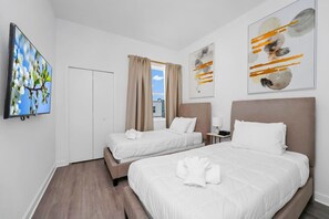 5 chambres, bureau, fer et planche à repasser, Wi-Fi gratuit